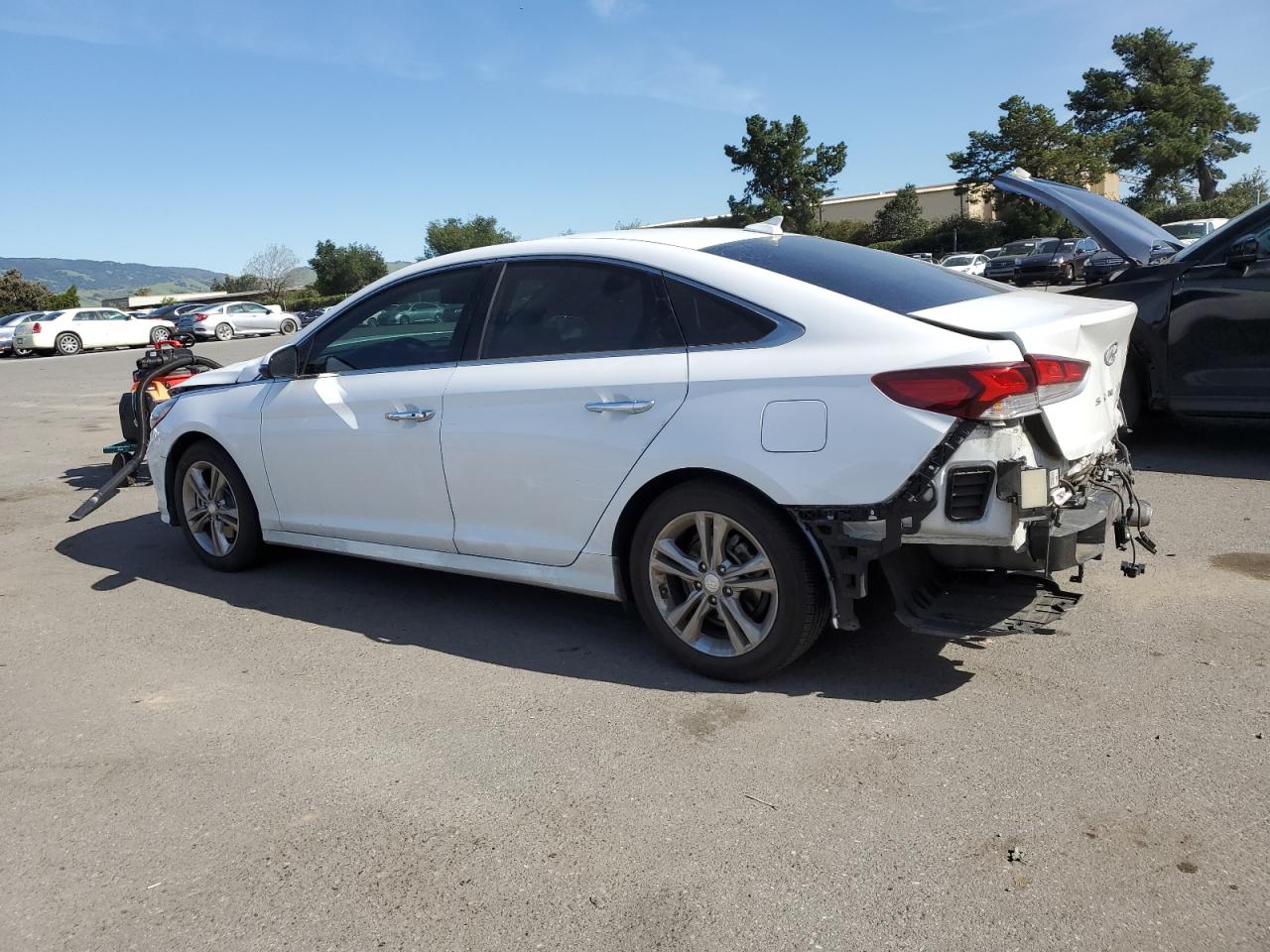 Photo 1 VIN: 5NPE34AF5JH706909 - HYUNDAI SONATA 