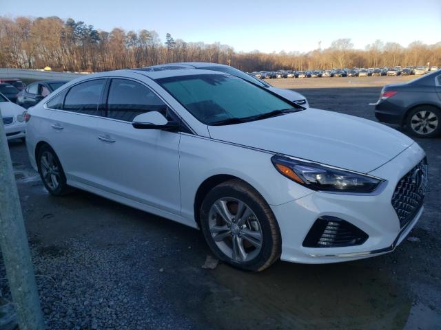 Photo 3 VIN: 5NPE34AF5JH715089 - HYUNDAI SONATA SPO 