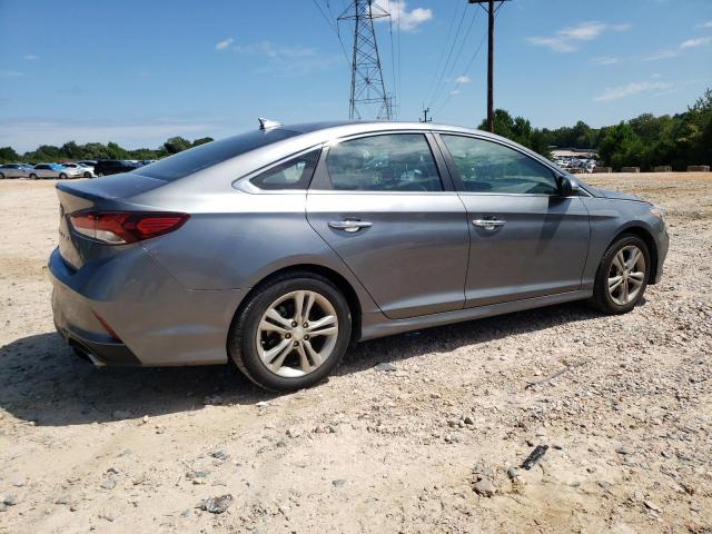 Photo 2 VIN: 5NPE34AF5JH722303 - HYUNDAI SONATA SPO 