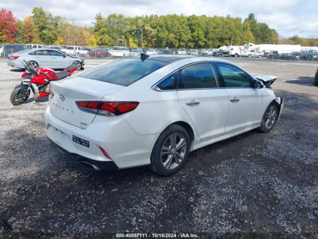 Photo 3 VIN: 5NPE34AF5JH727081 - HYUNDAI SONATA 