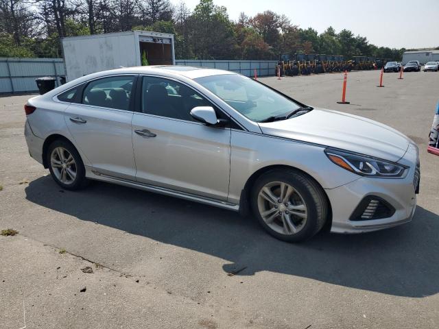 Photo 3 VIN: 5NPE34AF5KH750118 - HYUNDAI SONATA LIM 