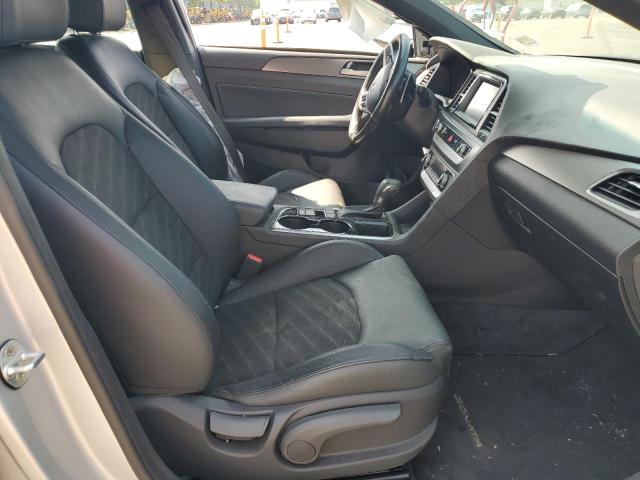 Photo 6 VIN: 5NPE34AF5KH750118 - HYUNDAI SONATA LIM 