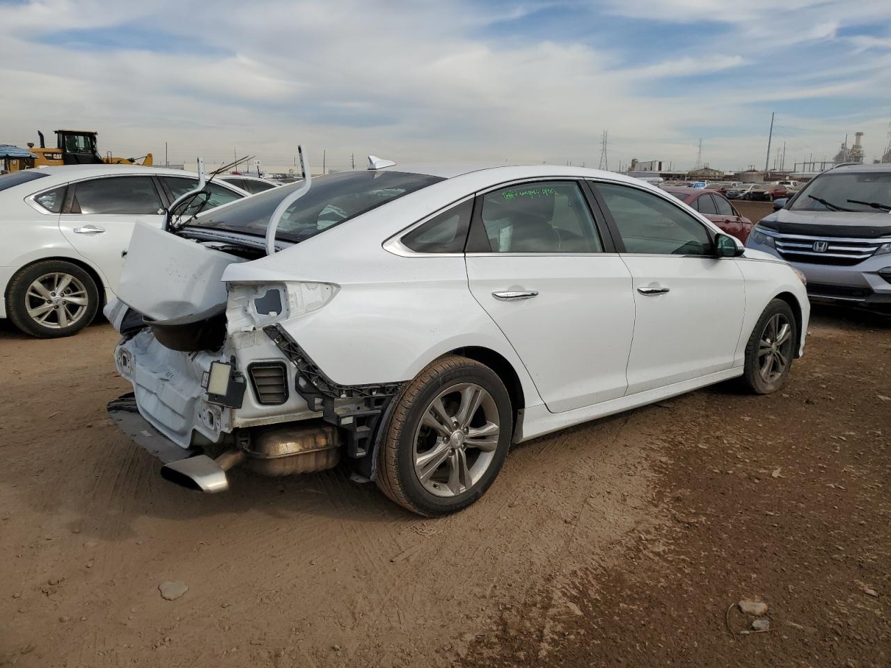 Photo 2 VIN: 5NPE34AF5KH775536 - HYUNDAI SONATA 