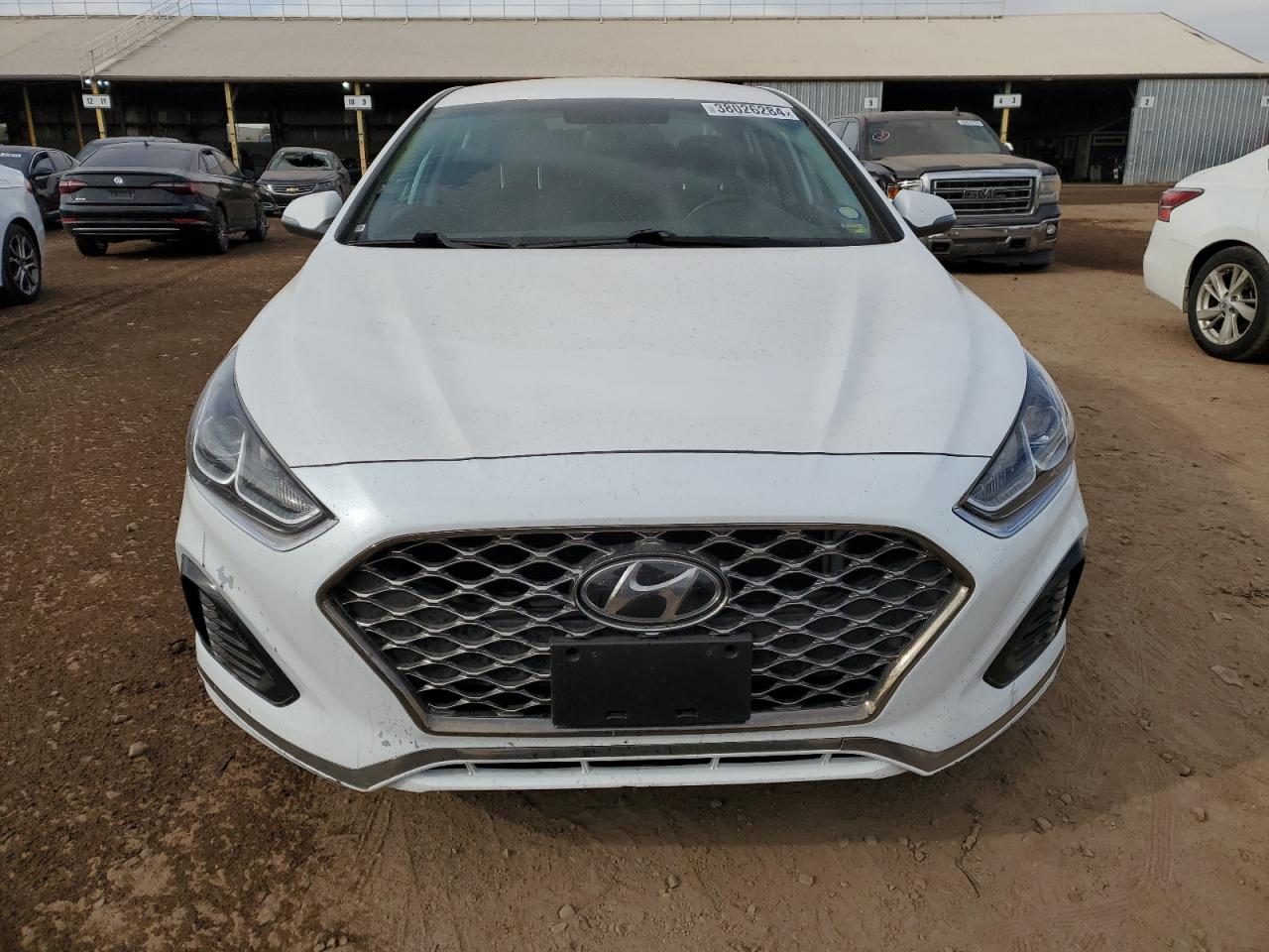 Photo 4 VIN: 5NPE34AF5KH775536 - HYUNDAI SONATA 