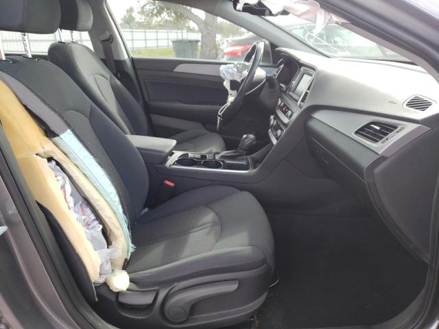 Photo 4 VIN: 5NPE34AF5KH781059 - HYUNDAI SONATA LIM 