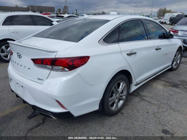 Photo 3 VIN: 5NPE34AF5KH789730 - HYUNDAI SONATA 