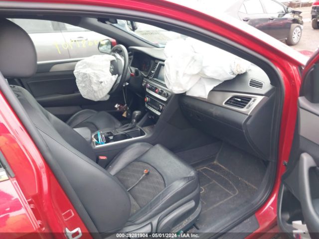 Photo 4 VIN: 5NPE34AF5KH800032 - HYUNDAI SONATA 