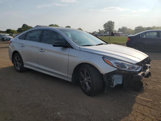 Photo 3 VIN: 5NPE34AF5KH809474 - HYUNDAI SONATA LIM 