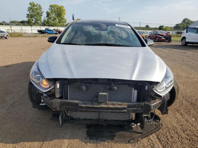 Photo 4 VIN: 5NPE34AF5KH809474 - HYUNDAI SONATA LIM 