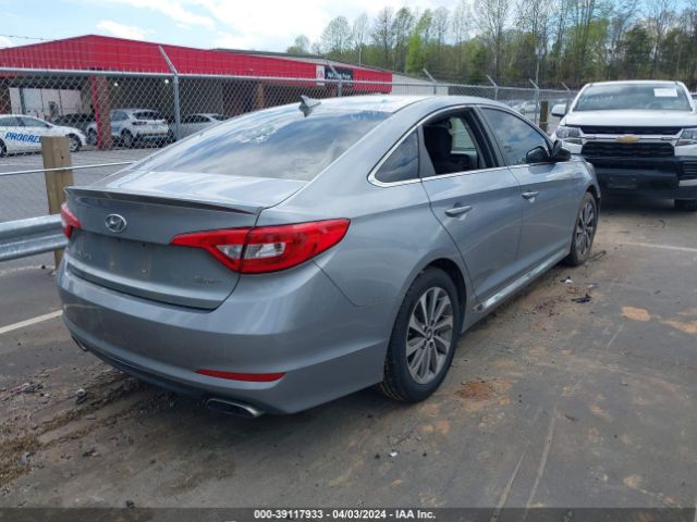 Photo 3 VIN: 5NPE34AF6FH068855 - HYUNDAI SONATA 