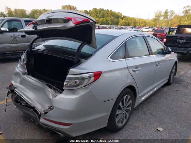 Photo 3 VIN: 5NPE34AF6FH103734 - HYUNDAI SONATA 