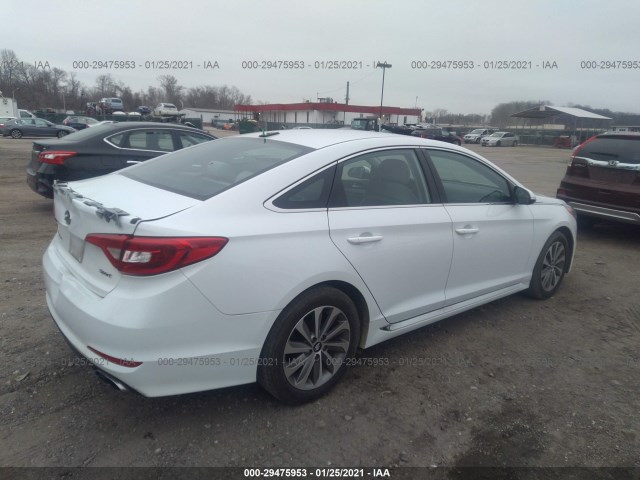 Photo 3 VIN: 5NPE34AF6FH104303 - HYUNDAI SONATA 