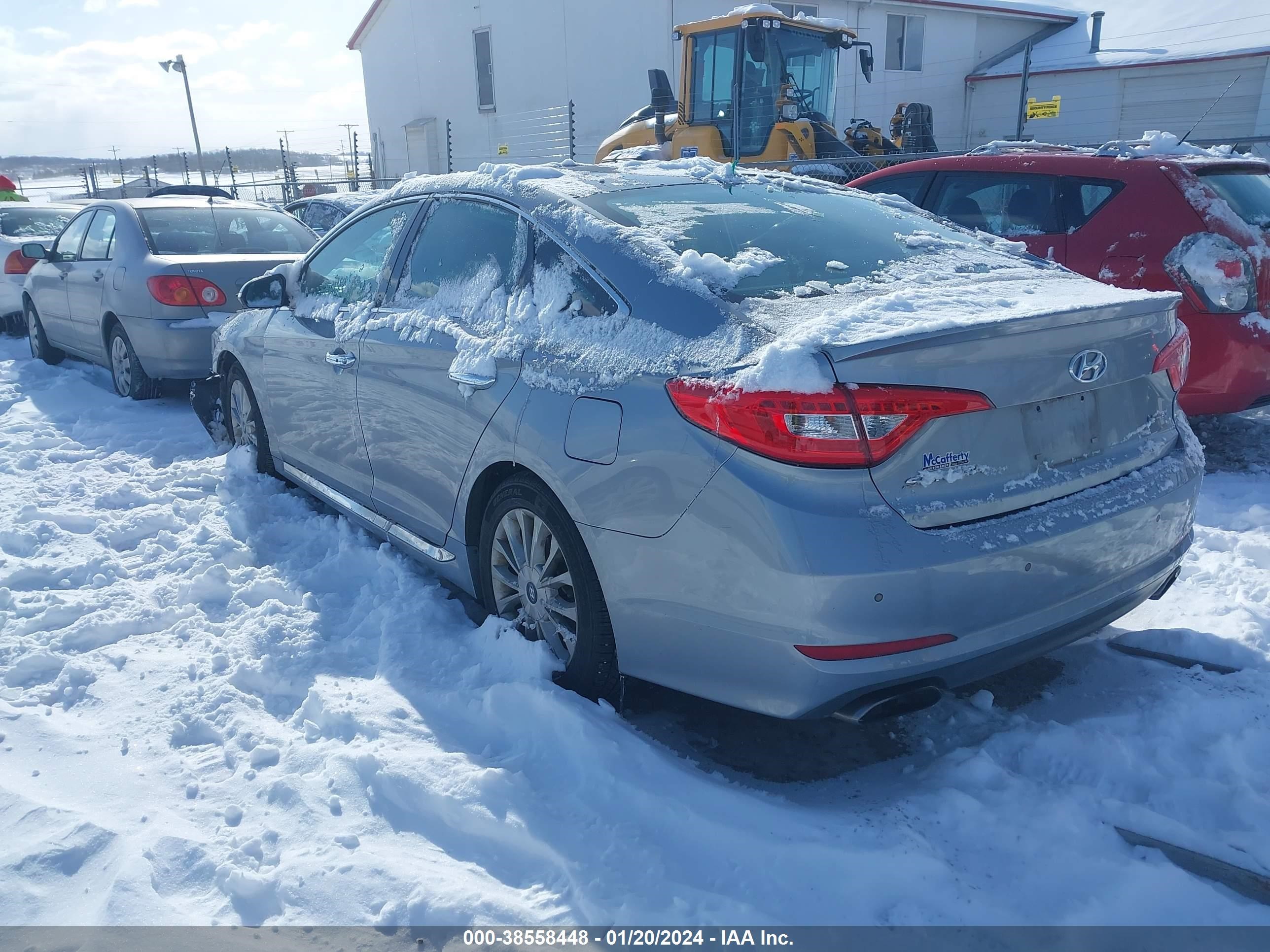 Photo 2 VIN: 5NPE34AF6FH105158 - HYUNDAI SONATA 