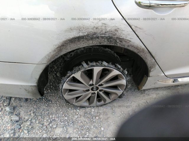 Photo 5 VIN: 5NPE34AF6FH117603 - HYUNDAI SONATA 