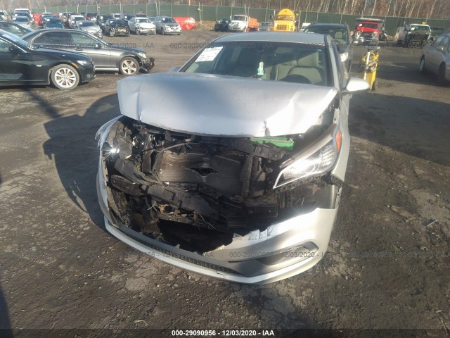 Photo 5 VIN: 5NPE34AF6FH180412 - HYUNDAI SONATA 