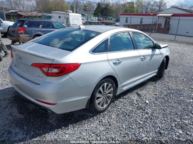 Photo 3 VIN: 5NPE34AF6FH243296 - HYUNDAI SONATA 