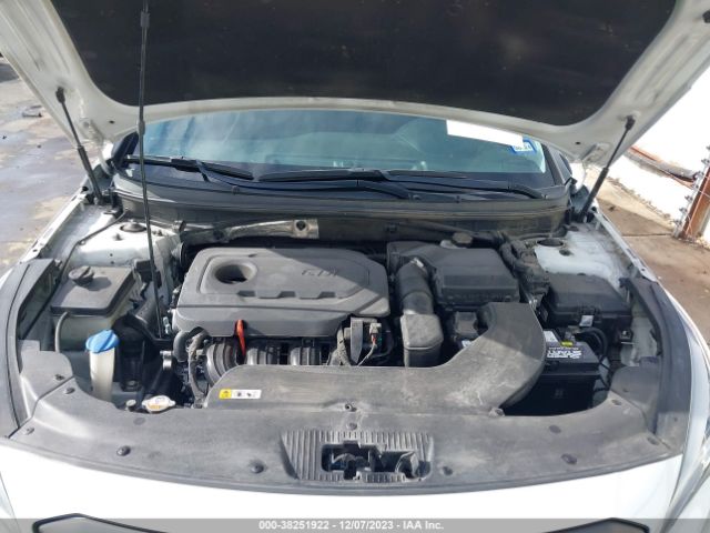 Photo 9 VIN: 5NPE34AF6FH252709 - HYUNDAI SONATA 