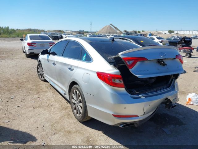 Photo 2 VIN: 5NPE34AF6GH314837 - HYUNDAI SONATA 