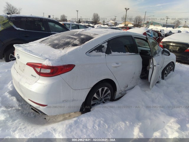 Photo 3 VIN: 5NPE34AF6GH320573 - HYUNDAI SONATA 