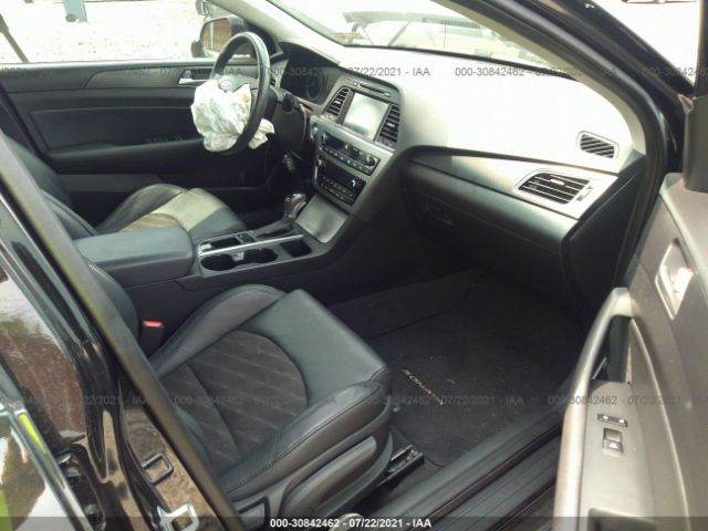 Photo 4 VIN: 5NPE34AF6GH334148 - HYUNDAI SONATA 