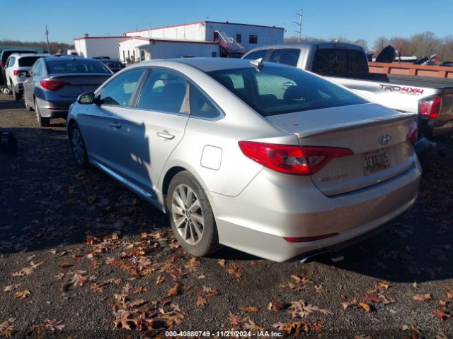 Photo 2 VIN: 5NPE34AF6GH342962 - HYUNDAI SONATA 