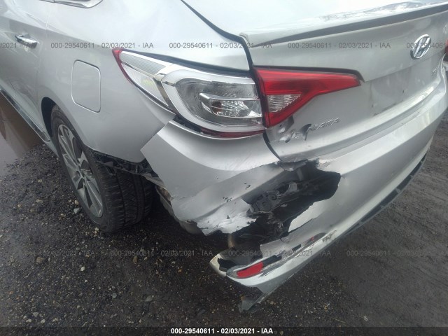 Photo 5 VIN: 5NPE34AF6GH363407 - HYUNDAI SONATA 