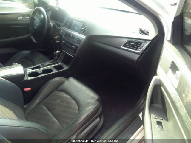 Photo 4 VIN: 5NPE34AF6GH375332 - HYUNDAI SONATA 