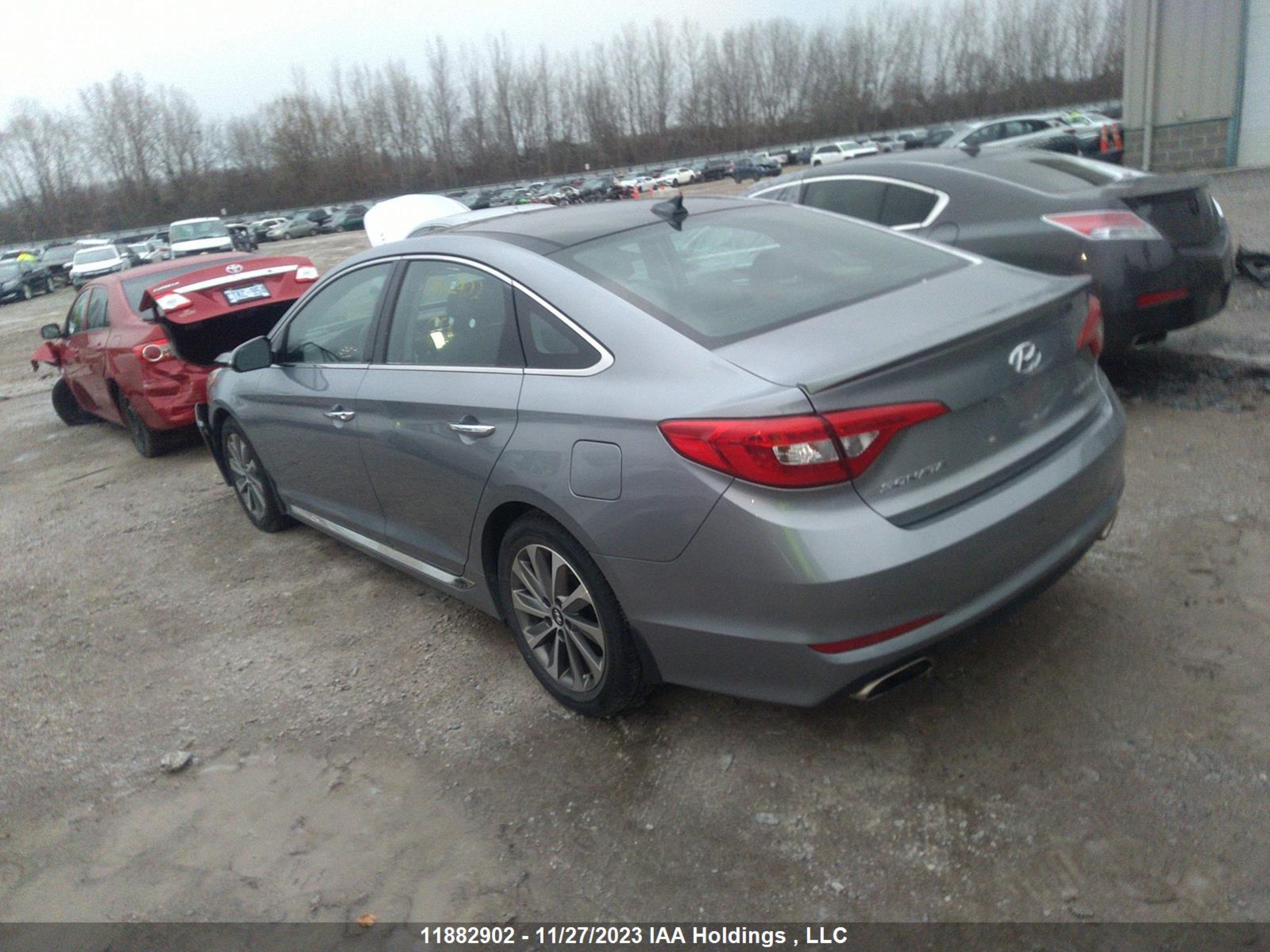 Photo 2 VIN: 5NPE34AF6GH381048 - HYUNDAI SONATA 