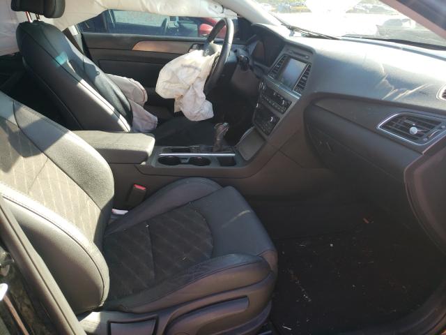 Photo 4 VIN: 5NPE34AF6GH391739 - HYUNDAI SONATA SPO 