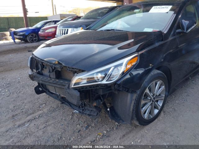 Photo 5 VIN: 5NPE34AF6GH401279 - HYUNDAI SONATA 