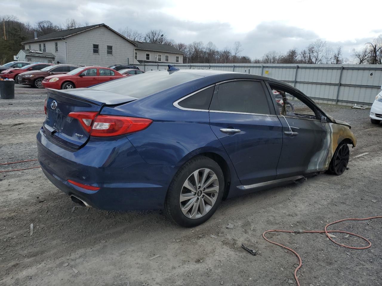 Photo 2 VIN: 5NPE34AF6GH409186 - HYUNDAI SONATA 