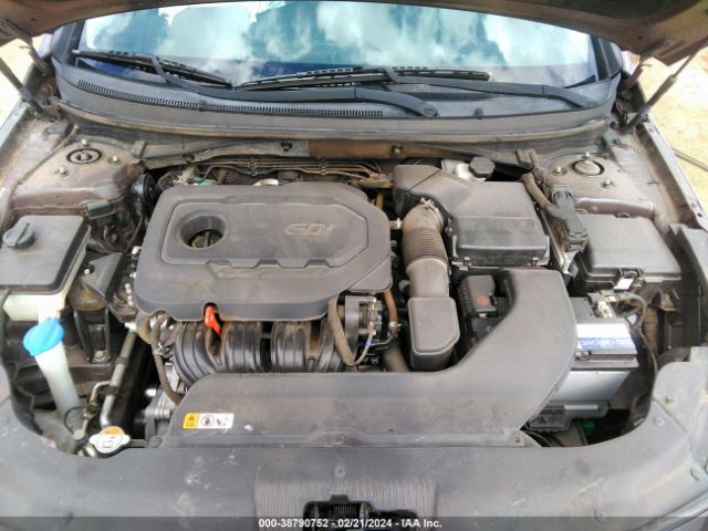 Photo 9 VIN: 5NPE34AF6GH414601 - HYUNDAI SONATA 