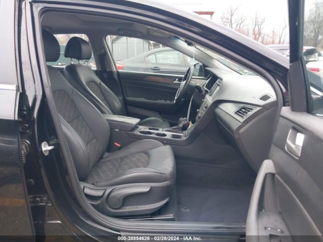 Photo 4 VIN: 5NPE34AF6GH427252 - HYUNDAI SONATA 