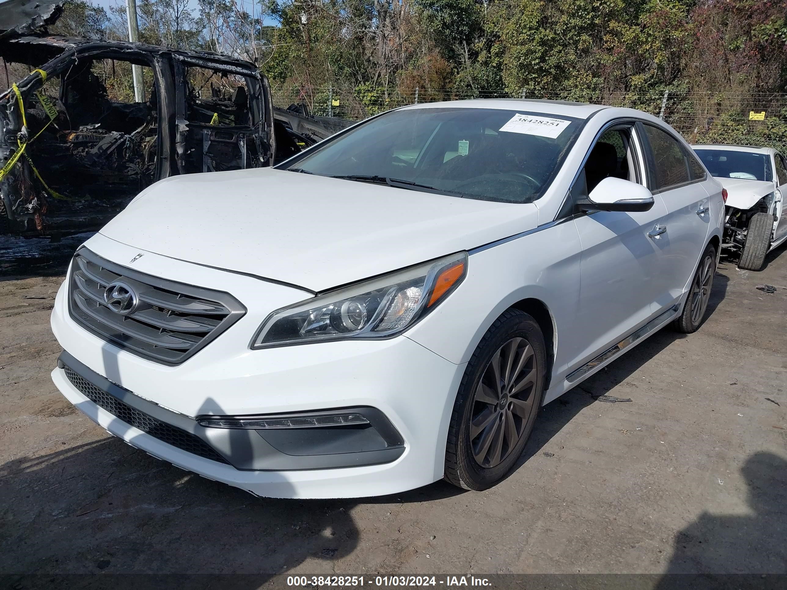 Photo 1 VIN: 5NPE34AF6GH434962 - HYUNDAI SONATA 