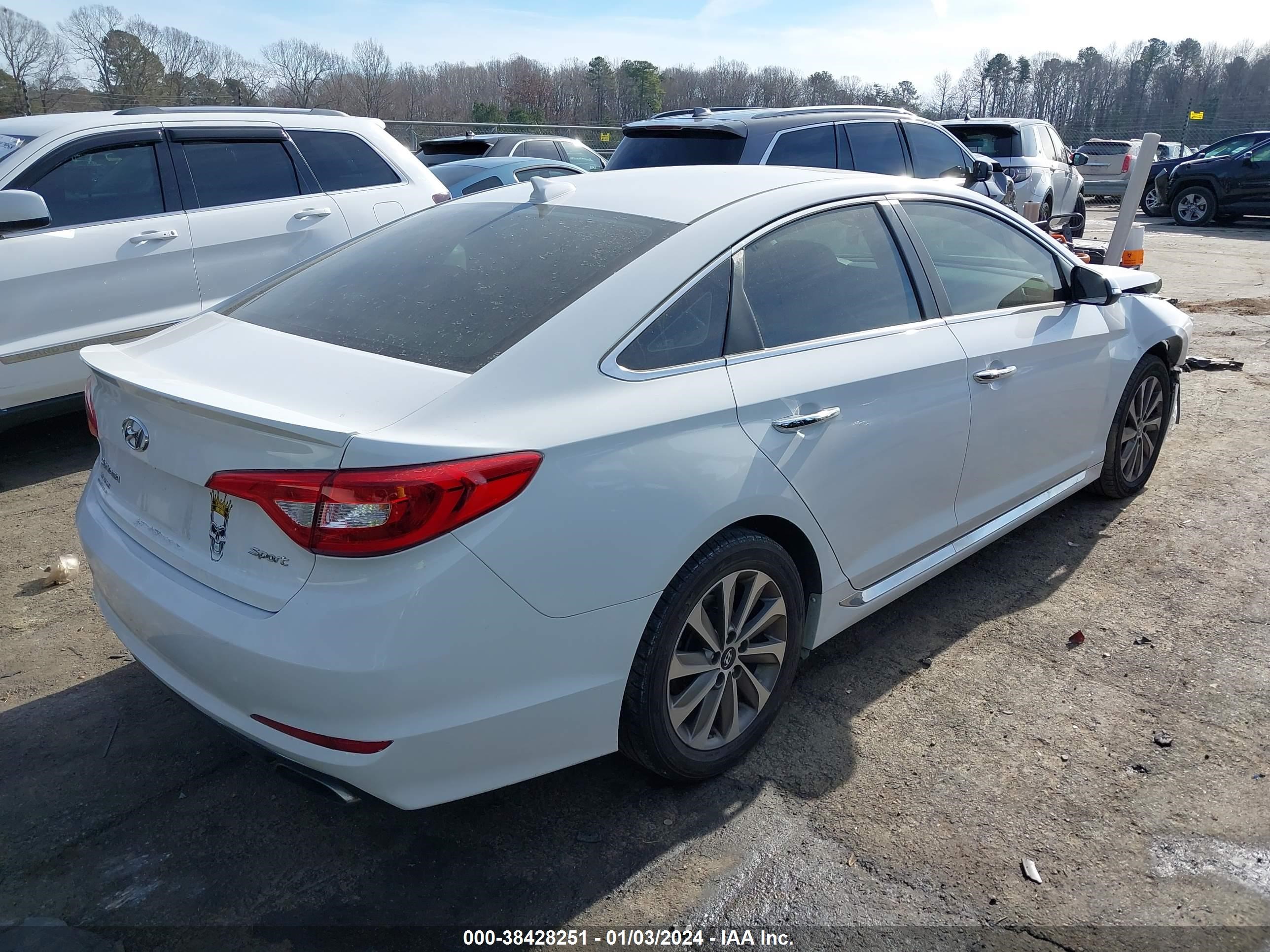 Photo 3 VIN: 5NPE34AF6GH434962 - HYUNDAI SONATA 