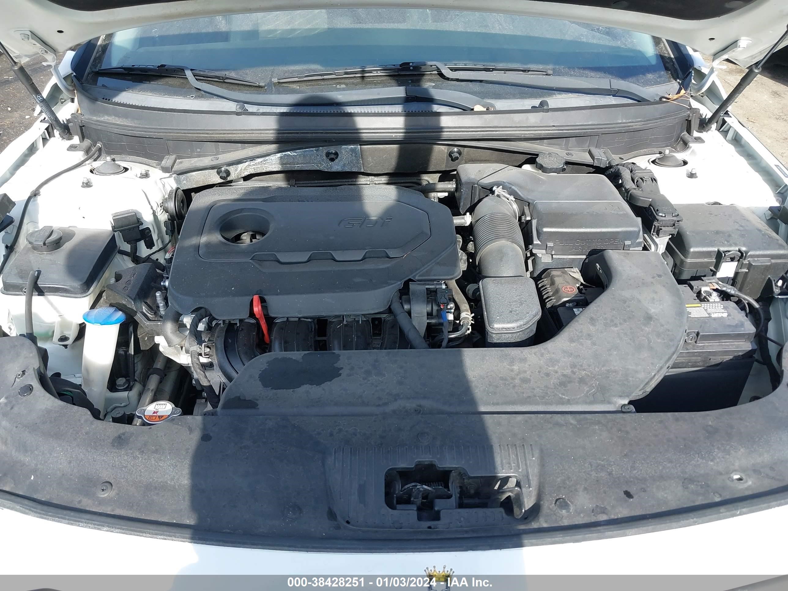 Photo 9 VIN: 5NPE34AF6GH434962 - HYUNDAI SONATA 