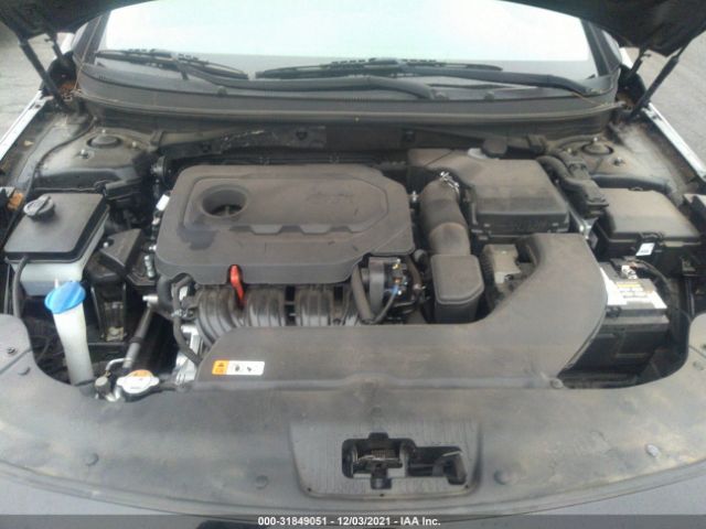 Photo 9 VIN: 5NPE34AF6HH437636 - HYUNDAI SONATA 