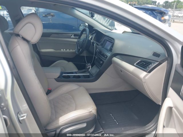 Photo 4 VIN: 5NPE34AF6HH500623 - HYUNDAI SONATA 