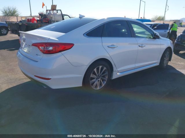 Photo 3 VIN: 5NPE34AF6HH538207 - HYUNDAI SONATA 