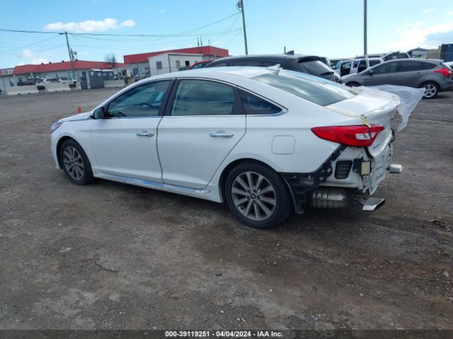 Photo 2 VIN: 5NPE34AF6HH572101 - HYUNDAI SONATA 