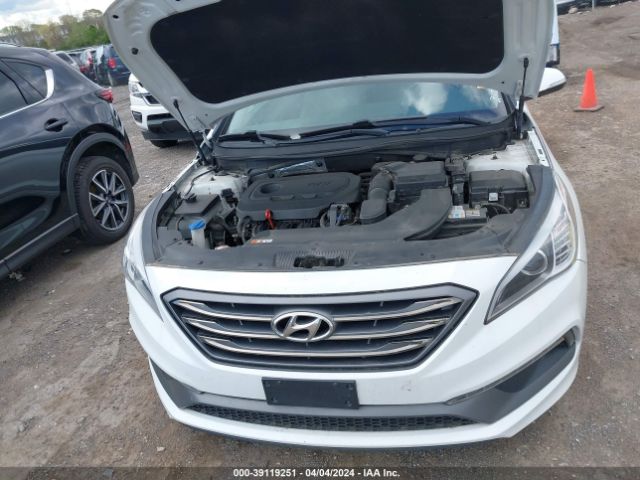 Photo 9 VIN: 5NPE34AF6HH572101 - HYUNDAI SONATA 