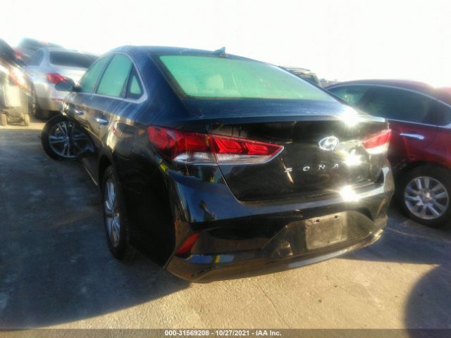 Photo 2 VIN: 5NPE34AF6JH597215 - HYUNDAI SONATA 