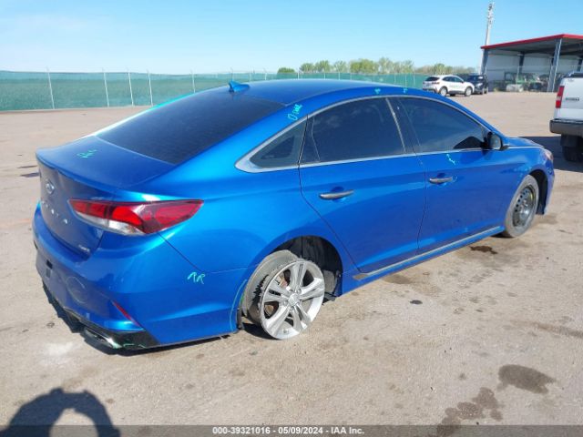 Photo 3 VIN: 5NPE34AF6JH632044 - HYUNDAI SONATA 