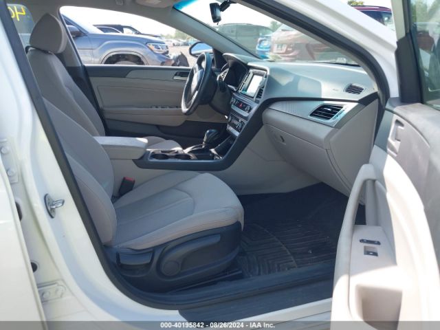 Photo 4 VIN: 5NPE34AF6JH649412 - HYUNDAI SONATA 