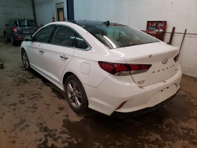 Photo 2 VIN: 5NPE34AF6KH730749 - HYUNDAI SONATA LIM 