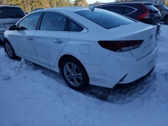 Photo 2 VIN: 5NPE34AF6KH774704 - HYUNDAI SONATA LIM 