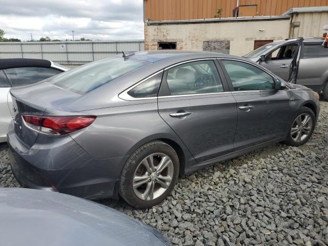 Photo 2 VIN: 5NPE34AF6KH781605 - HYUNDAI SONATA LIM 