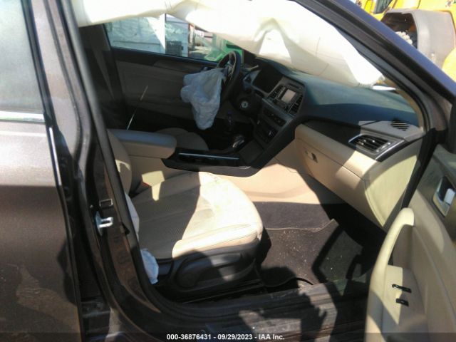 Photo 4 VIN: 5NPE34AF7FH045827 - HYUNDAI SONATA 