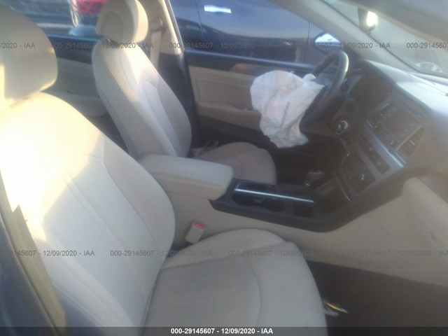 Photo 4 VIN: 5NPE34AF7FH052910 - HYUNDAI SONATA 