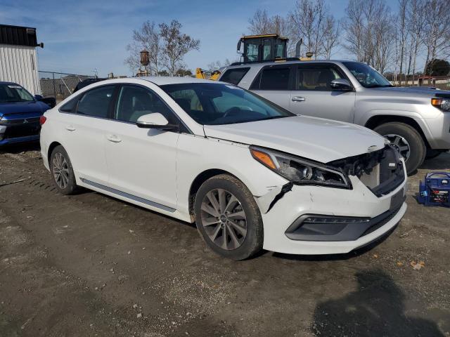 Photo 3 VIN: 5NPE34AF7FH061512 - HYUNDAI SONATA 